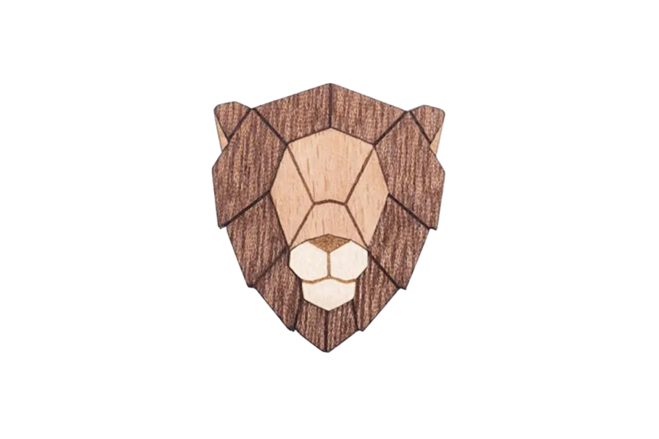 [1393899103101560] BeWooden - Dřevěná brož lev